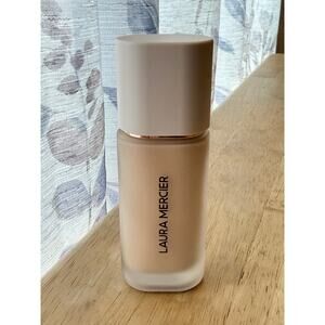 LAURA MERCIER Foundation - ON1 Silk